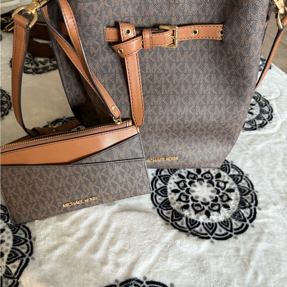 Michael Kors Brown Signature Tote and Wallet Set